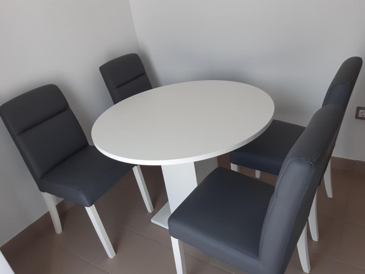 Apartmani Frano Vodice Exterior foto