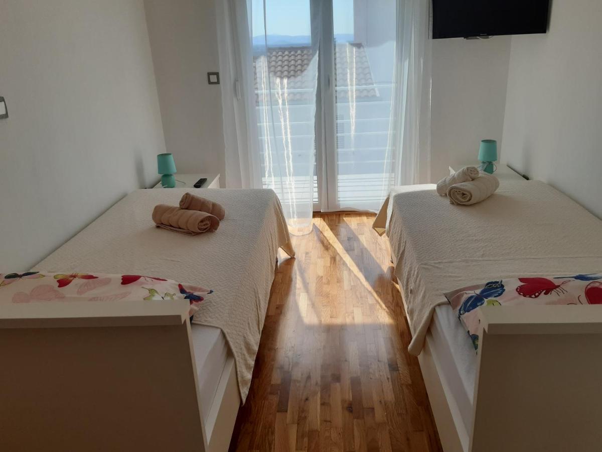 Apartmani Frano Vodice Exterior foto